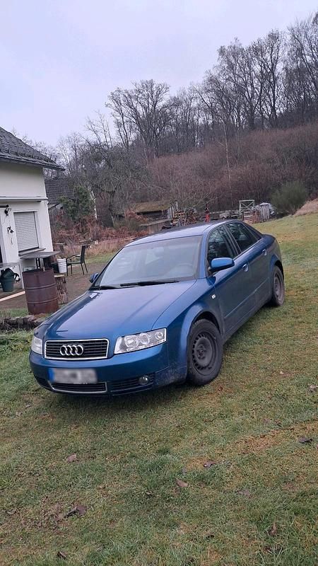 Gebraucht Audi A4 131 PS (96 kW) 2005 Blau Limousine