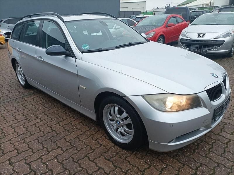 Gebraucht BMW 320 150 PS (110 kW) 2006 Silber Kombi