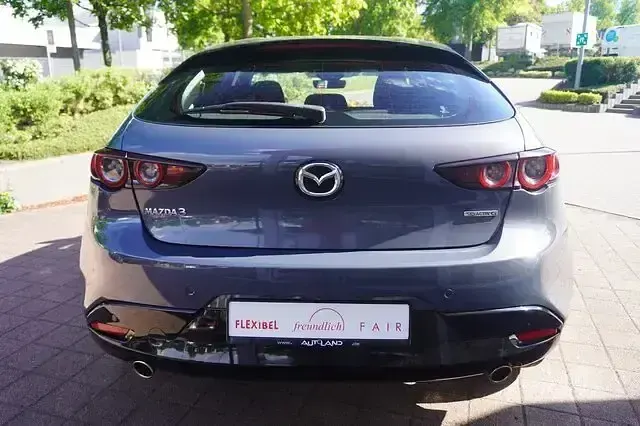 Gebraucht Mazda 3 Selection 122 PS (89 kW) 2019 Grau Limousine