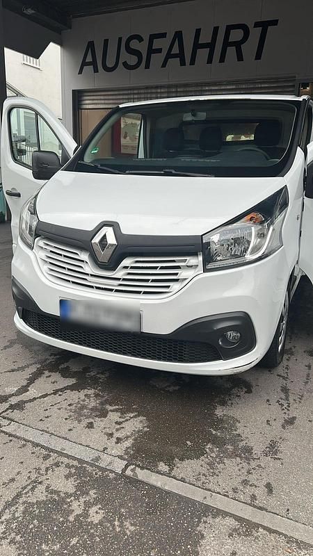 Gebraucht Renault Trafic 2015 Van / Kleinbus
