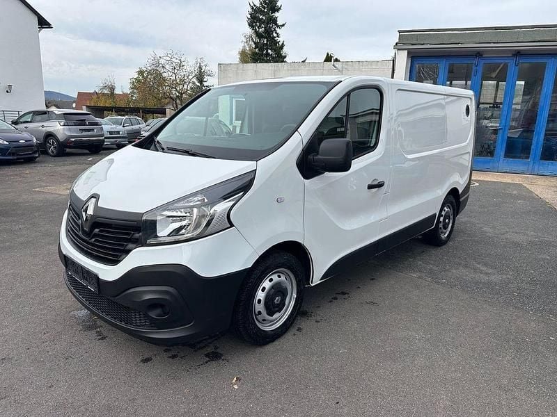 Weiß Gebraucht 2018 Renault Trafic Komfort Van | 6.999 € (Superpreis) - Bild 1/4