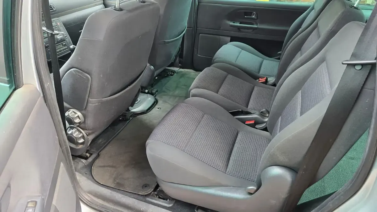 Gebraucht VW Sharan 130 PS (95 kW) 2003 Silber Van / Kleinbus