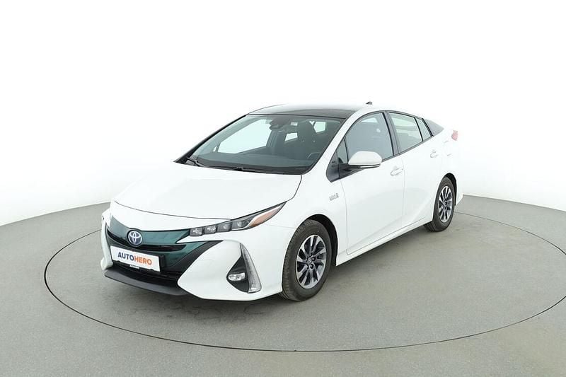 Gebraucht Toyota Prius 72 PS (52 kW) 2017 Limousine