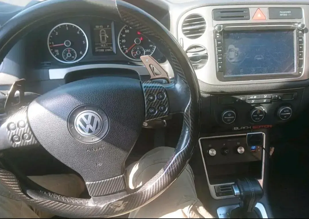 Gebraucht VW Tiguan 140 PS (102 kW) 2009 Schwarz SUV
