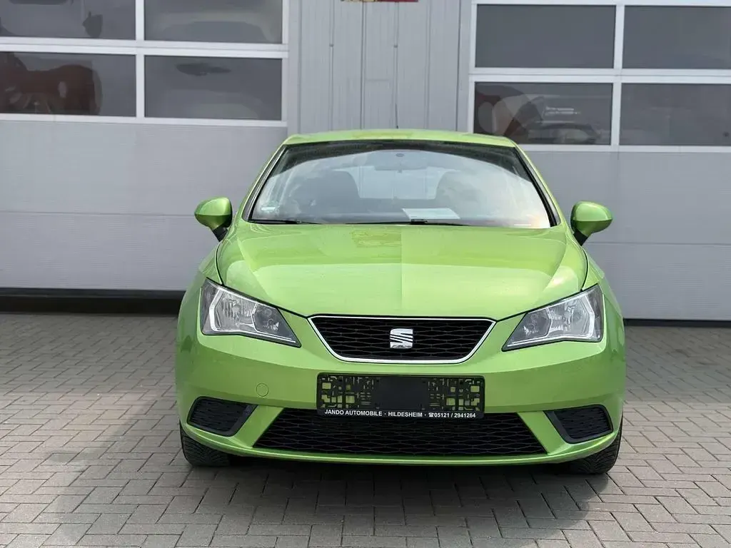Gebraucht Seat Ibiza Style 69 PS (50 kW) 2012 Grün Kleinwagen