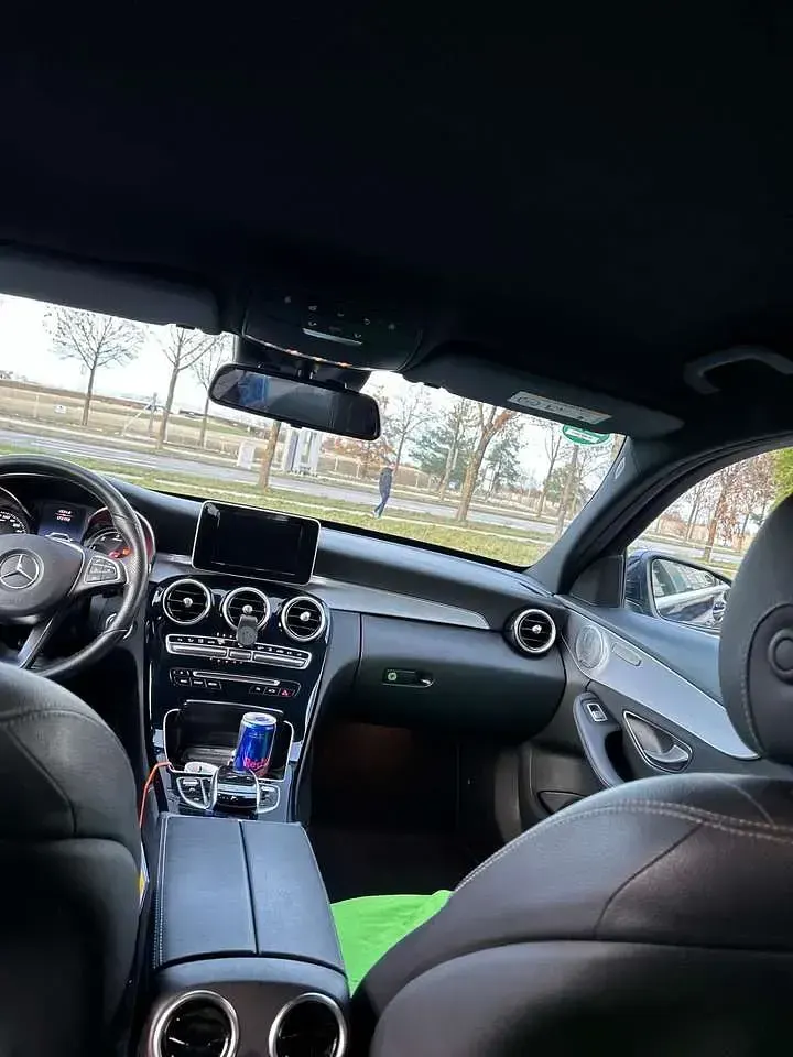 Gebraucht Mercedes C200 136 PS (100 kW) 2018 Blau Kombi