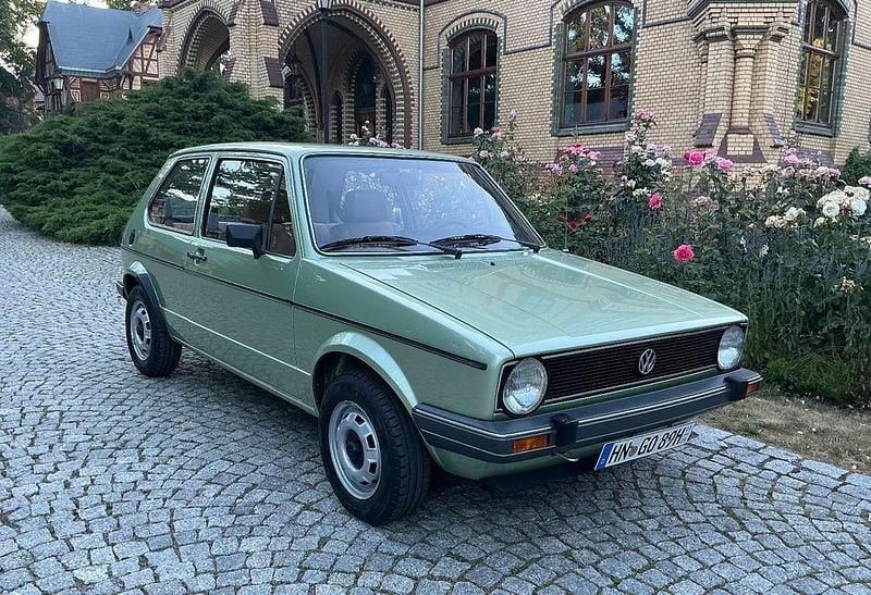 Grün Gebraucht 1981 VW Golf I Kleinwagen | 11.700 € - Bild 1/4