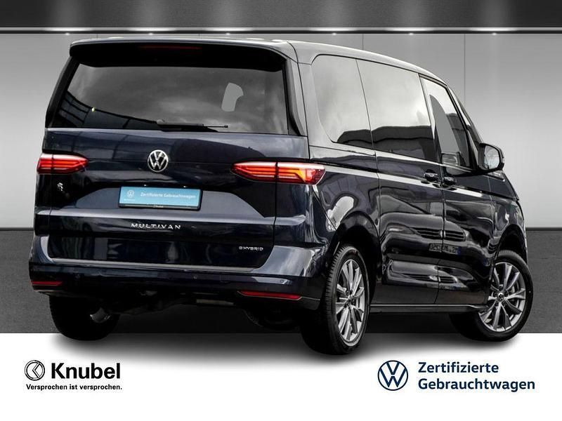 Gebraucht VW Multivan Life 150 PS (110 kW) 2022 Blau Van