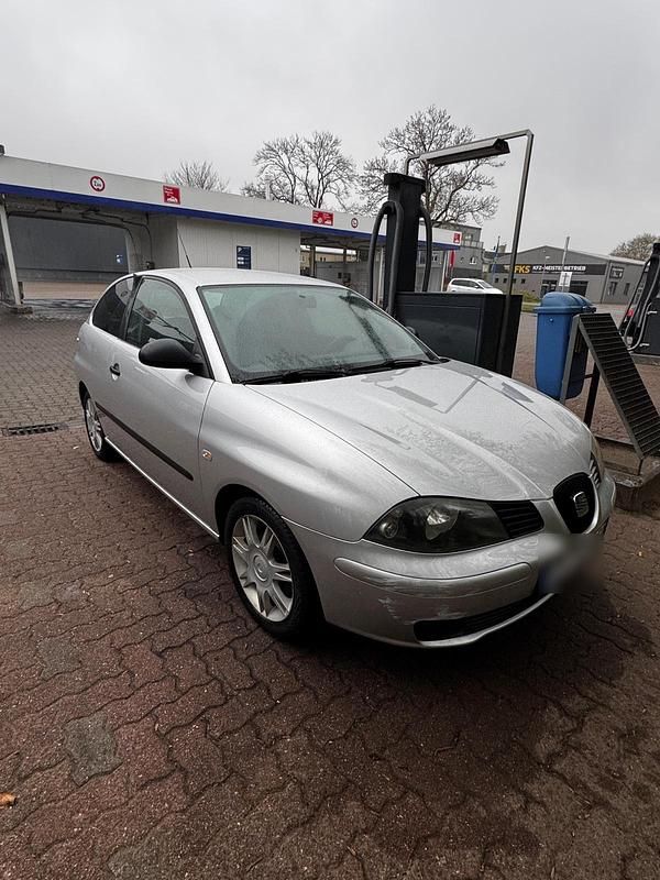 Gebraucht Seat Ibiza 75 PS (55 kW) 2005 Silber Kleinwagen
