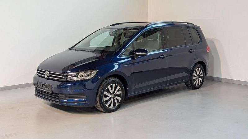 Blau Gebraucht 2023 VW Touran Van / Kleinbus | 30.499 € (Fairer Preis) - Bild 1/4