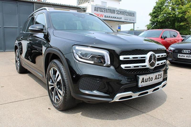 Schwarz Gebraucht 2022 Mercedes GLB200 Progressive SUV | 32.990 € (Guter Preis) - Bild 1/4