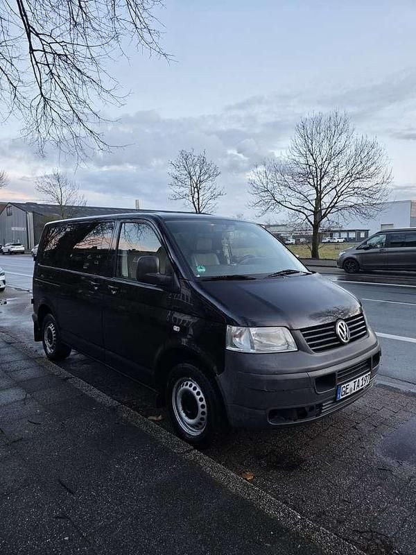 Gebraucht VW T5 131 PS (96 kW) 2008 Schwarz Van