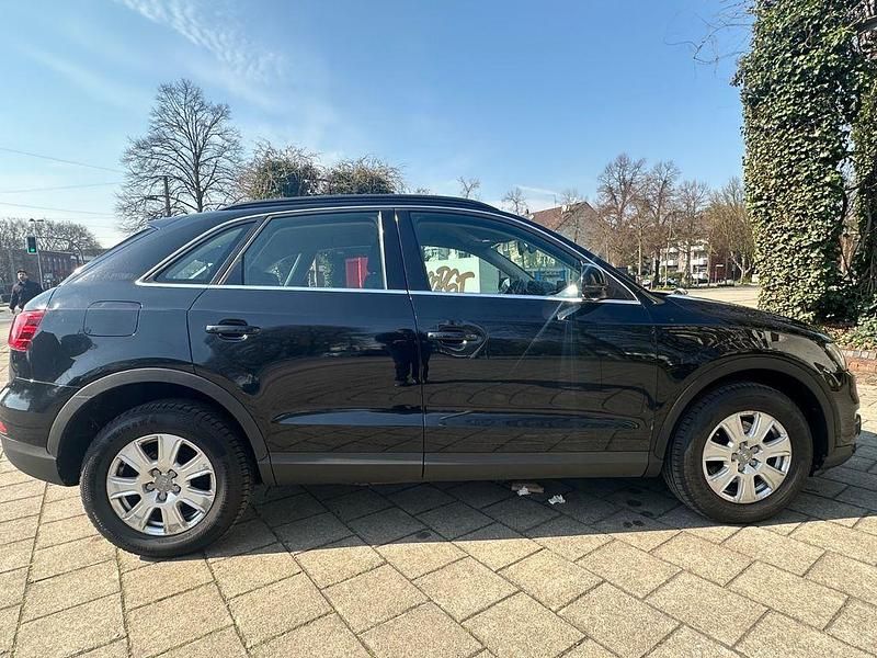 Gebraucht Audi Q3 Sport 177 PS (130 kW) 2012 Schwarz SUV