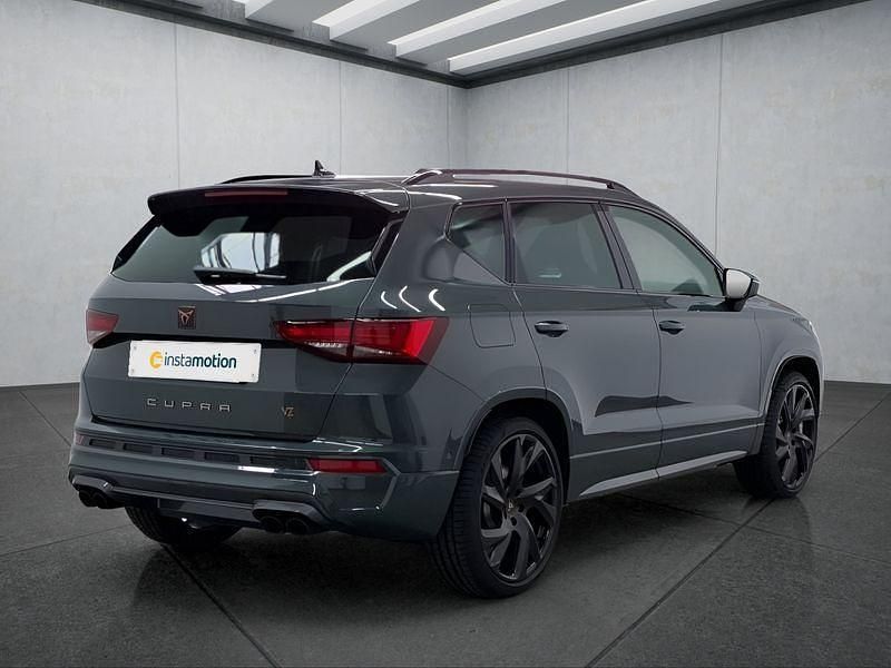 Neu Cupra Ateca 300 PS (220 kW) 2025 Grün SUV