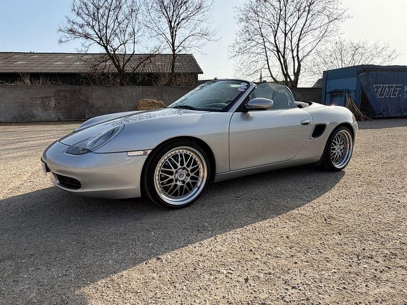 Gebraucht Porsche Boxster 220 PS (161 kW) 2000 Silber Cabrio