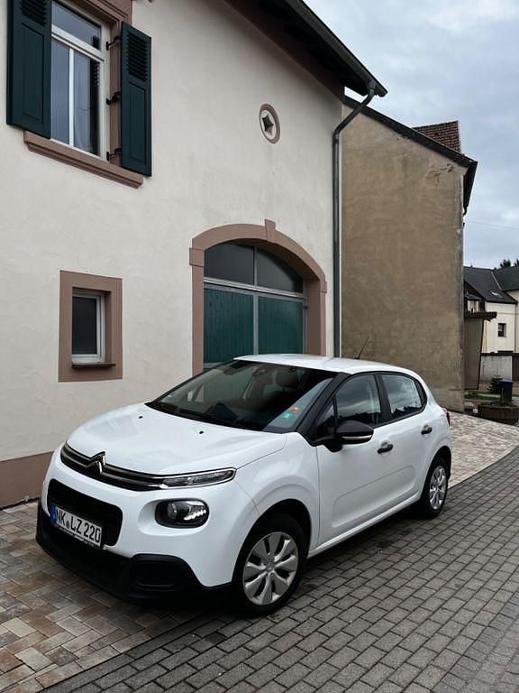Gebraucht Citroën C3 Feel 68 PS (50 kW) 2019 Weiß Kleinwagen