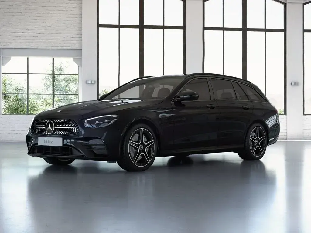 Gebraucht Mercedes E300 AMG 211 PS (155 kW) 2023 Schwarz Limousine