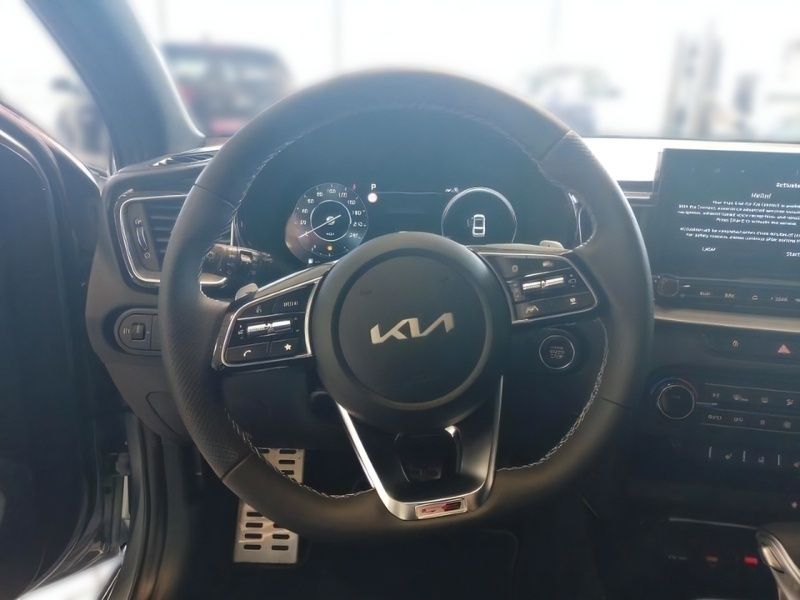 Gebraucht Kia ProCeed GT-Line 140 PS (102 kW) 2024 Silber Kleinwagen