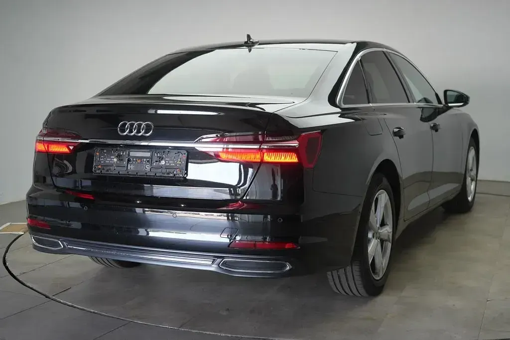 Gebraucht Audi A6 Advanced 204 PS (150 kW) 2023 Schwarz Limousine