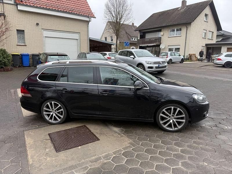 Gebraucht VW Golf VI Highline 140 PS (102 kW) 2009 Schwarz Kleinwagen