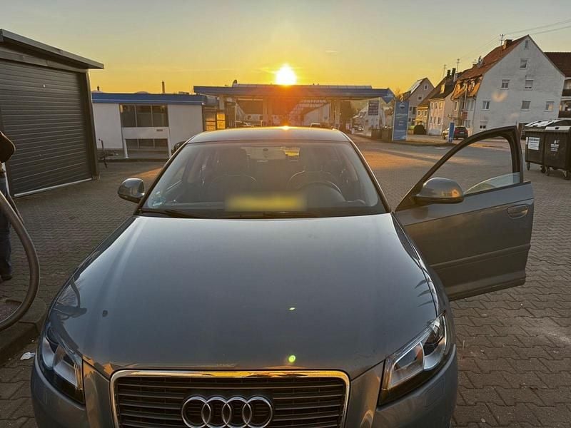 Używany Audi A3 125 KM (91 kW) 2010 Niebieski Hatchback