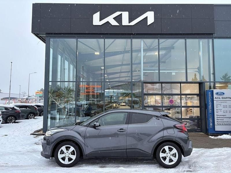 Grau Gebraucht 2018 Toyota C-HR SUV | 15.990 € (Superpreis) - Bild 1/4