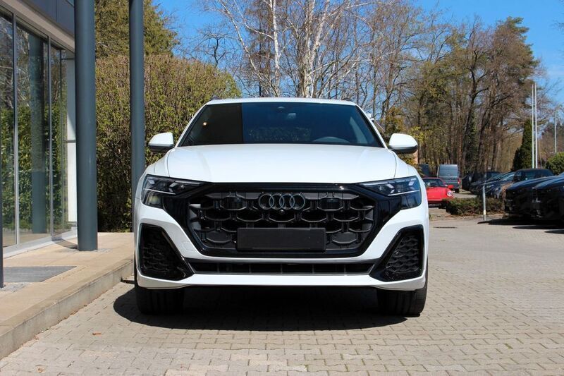 Gebraucht Audi Q8 S-Line 286 PS (210 kW) 2024 Weiß SUV