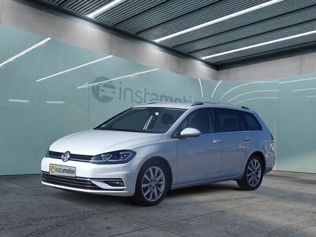 Weiß Gebraucht 2018 VW Golf VII Highline Kombi | 19.840 € (Etwas zu teuer) - Bild 1/2
