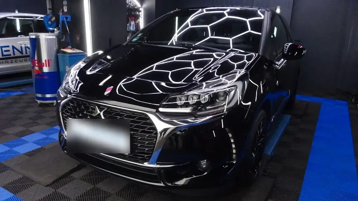 Gebraucht Citroën DS3 110 PS (80 kW) 2019 Schwarz Coupé