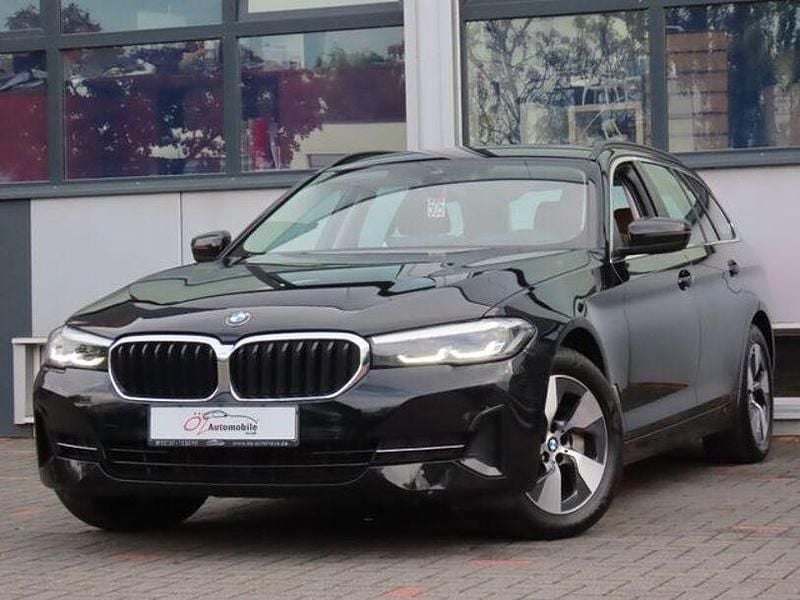Gebraucht BMW 530 Sport Line 252 PS (185 kW) 2021 Schwarz Kombi