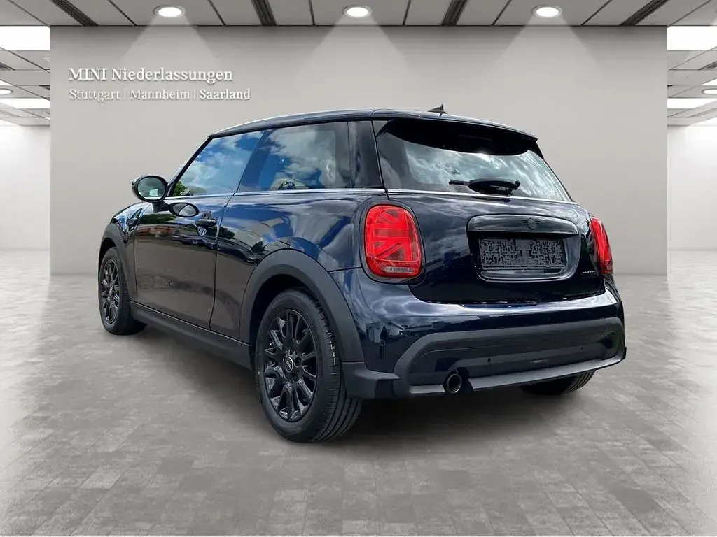 Gebraucht Mini Cooper 136 PS (100 kW) 2023 Blau Kleinwagen