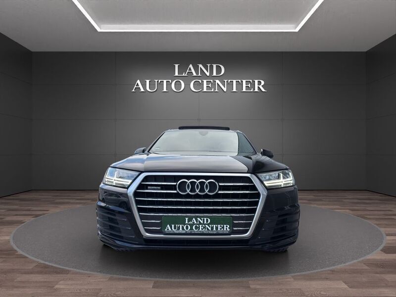 Brillantschwarz Gebraucht 2016 Audi Q7 S-Line SUV | 39.800 € (Teuer) - Bild 1/4