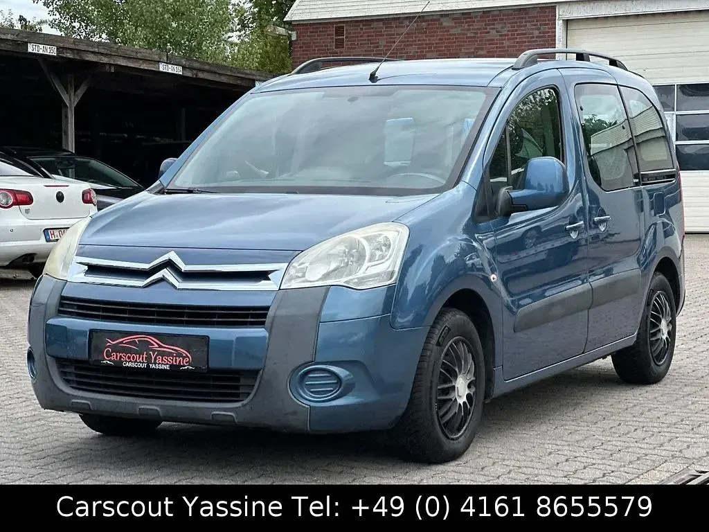 Gebraucht Citroën Berlingo 92 PS (67 kW) 2011 Blau Van / Kleinbus
