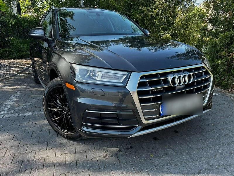 Grau Gebraucht 2019 Audi Q5 S-Line SUV | 25.500 € (Superpreis) - Bild 1/4