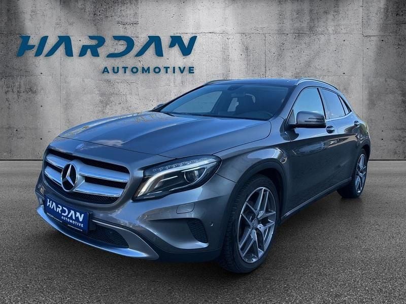 Gebraucht Mercedes GLA220 177 PS (130 kW) 2015 Grau SUV