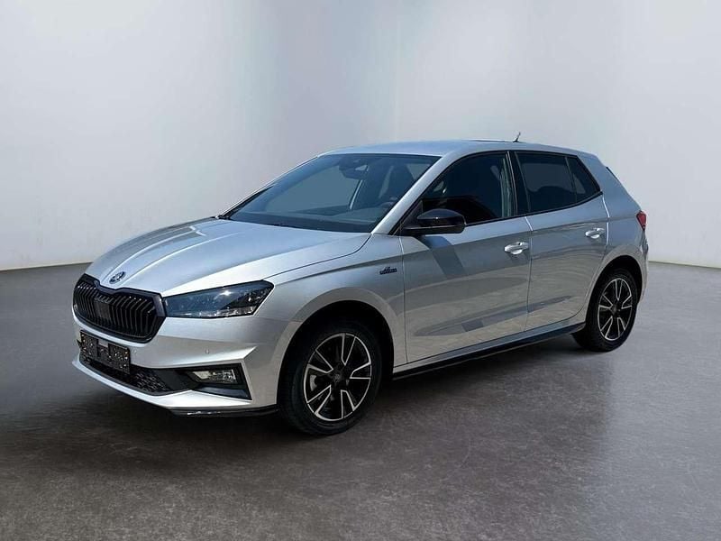 Brilliant silber Neu 2025 Skoda Fabia Monte Carlo Kleinwagen | 23.710 € (Fairer Preis) - Bild 1/4