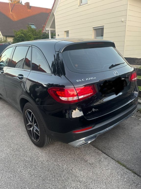 Gebraucht Mercedes GLC220 170 PS (125 kW) 2018 Schwarz SUV