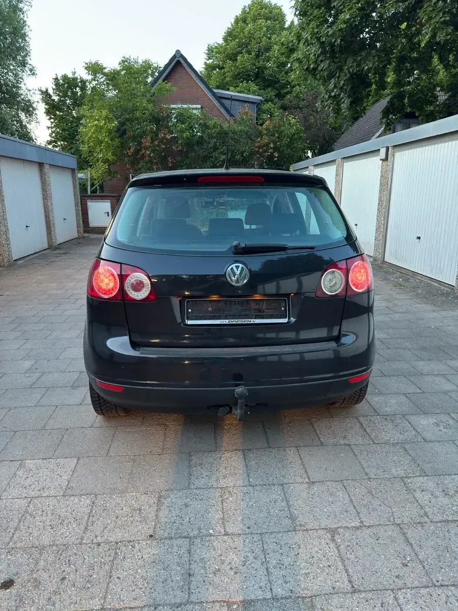 Gebraucht VW Golf V 105 PS (77 kW) 2007 Schwarz Kleinwagen