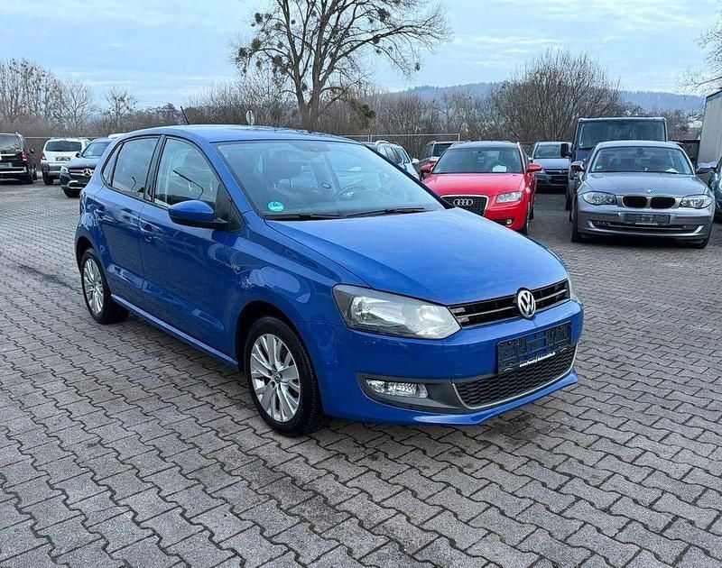 Gebraucht VW Polo Life 90 PS (66 kW) 2013 Blau Limousine