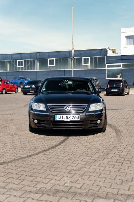 Schwarz Gebraucht 2008 VW Phaeton Limousine | 5.000 € (Fairer Preis) - Bild 1/4