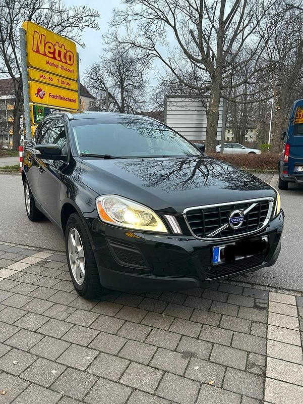 Gebraucht Volvo XC60 162 PS (119 kW) 2010 Schwarz SUV