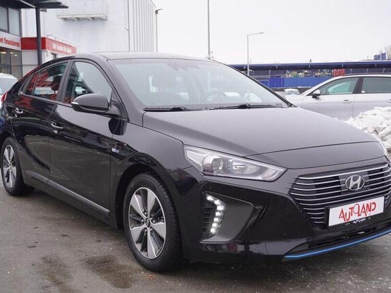Gebraucht Hyundai Ioniq Style 141 PS (103 kW) 2018 Schwarz Kleinwagen