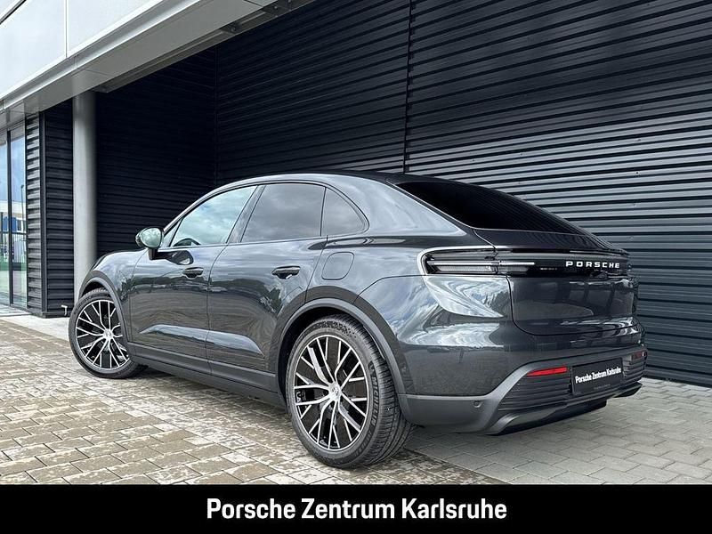 Gebraucht Porsche Macan 264 kW (360 PS) 2025 Vulkangraumetallic SUV