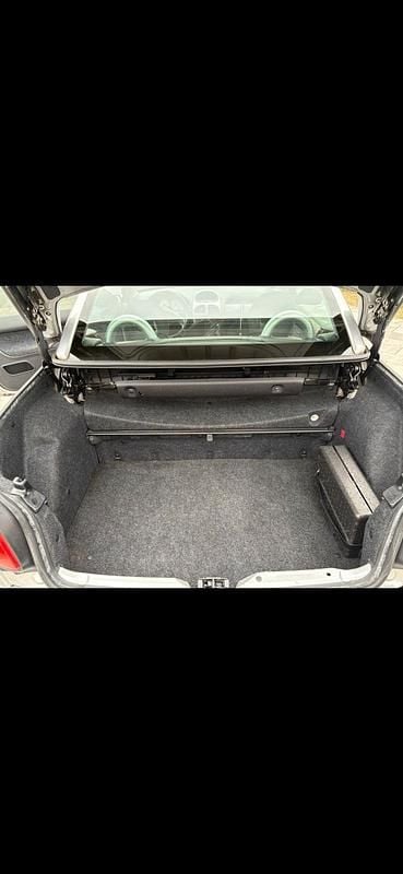 Silber Gebraucht 2005 Peugeot 206 CC Cabrio | 1.500 € - Bild 1/4