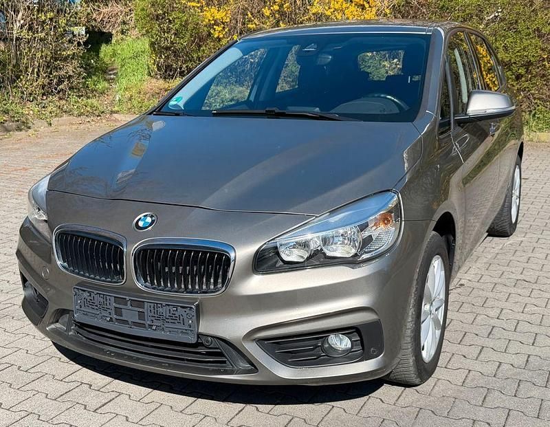 Gebraucht BMW 218 Advantage 136 PS (100 kW) 2016 Silber Kombi