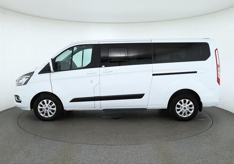Gebraucht Ford Tourneo Custom Trend 131 PS (96 kW) 2021 Weiß Van