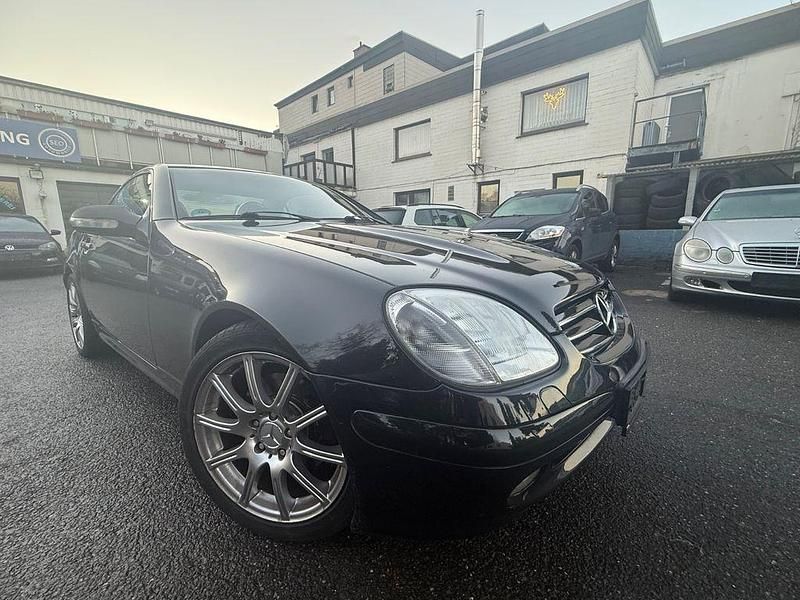 Schwarz Gebraucht 2003 Mercedes SLK320 Cabrio | 5.950 € (Superpreis) - Bild 1/4