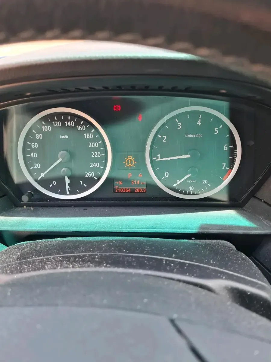 Gebraucht BMW 530 286 PS (210 kW) 2006 Gold Kombi