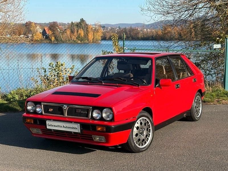 Gebraucht Lancia Delta 181 PS (133 kW) 1990 Rot Kleinwagen