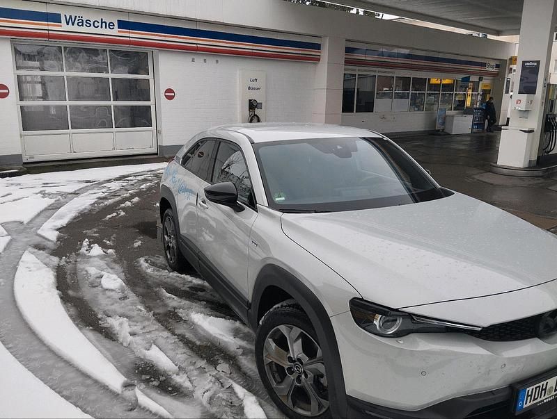 Gebraucht Mazda MX30 125 kW (170 PS) 2023 Weiß SUV